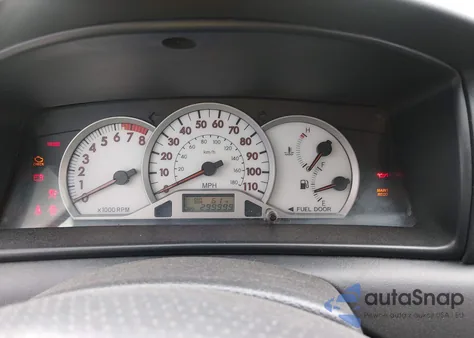 2005 Toyota Corolla S z USA, uszkodzony, nr VIN 1NXBR32E45Z501946